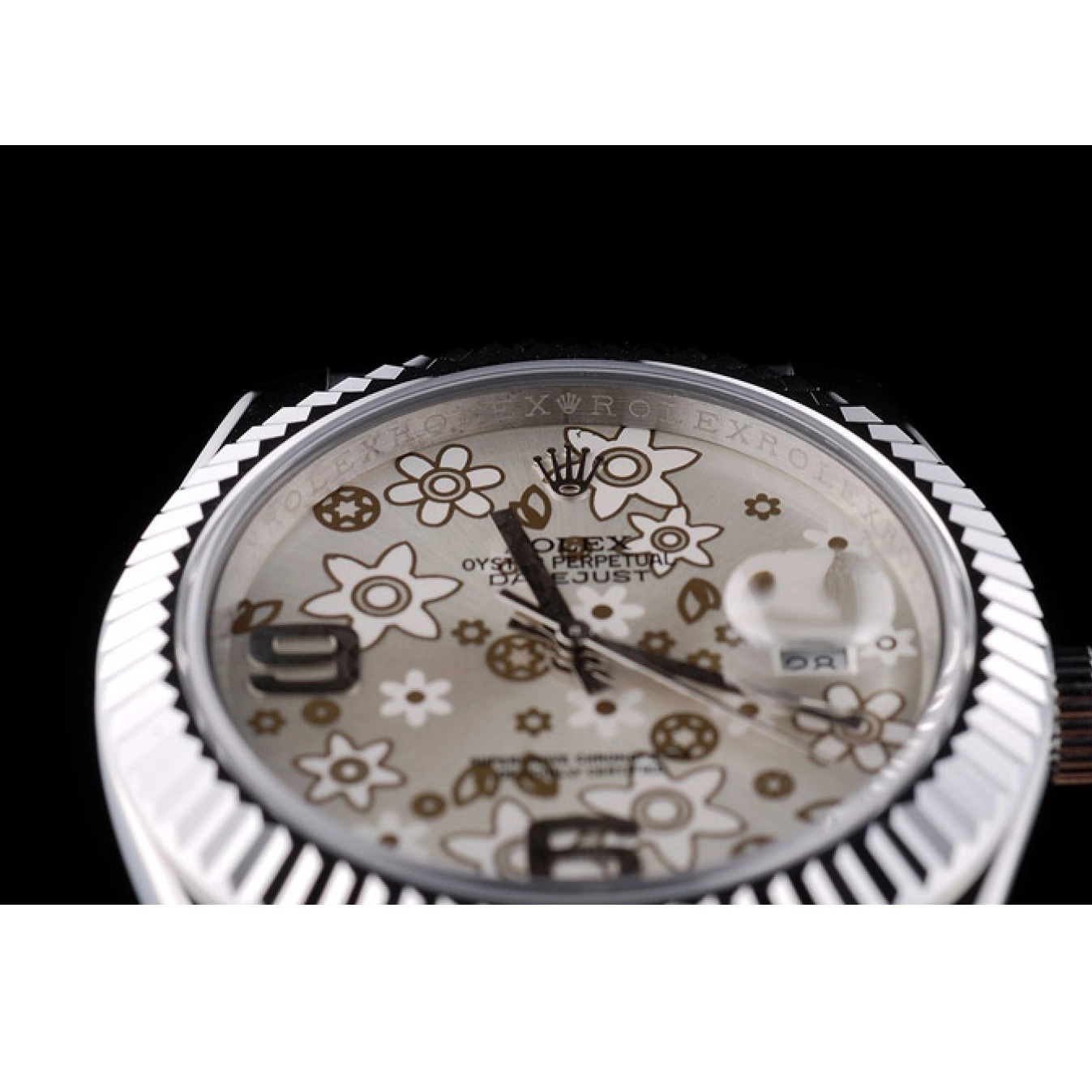 Aaa fake watches Stainless Bezel 42001 Steel Swiss Rolex DateJust Ribbed Silver Flower Dial 0820